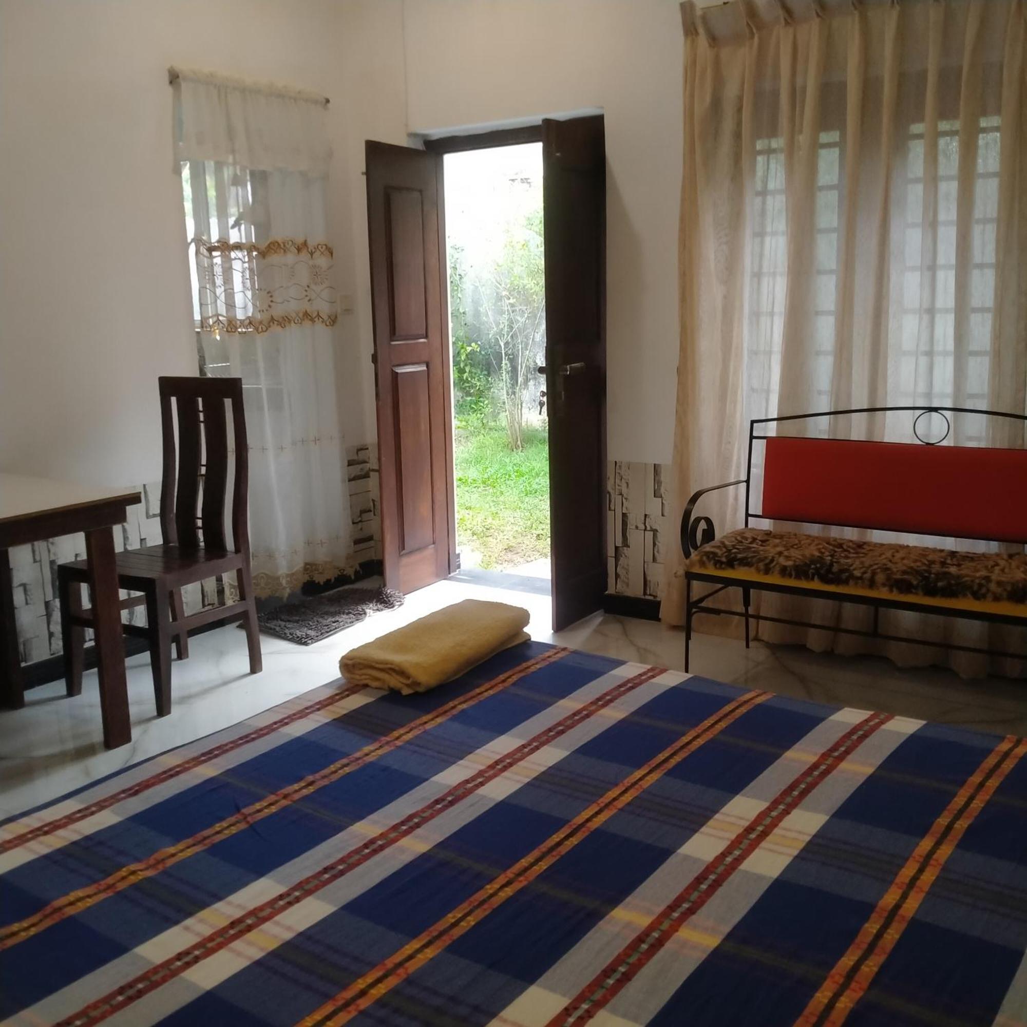 Living Homestay Negombo